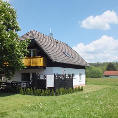 Ferienhaus Moni Mit 2 Separaten Wohnungen Am Silbersee Frielendorf エクステリア 写真